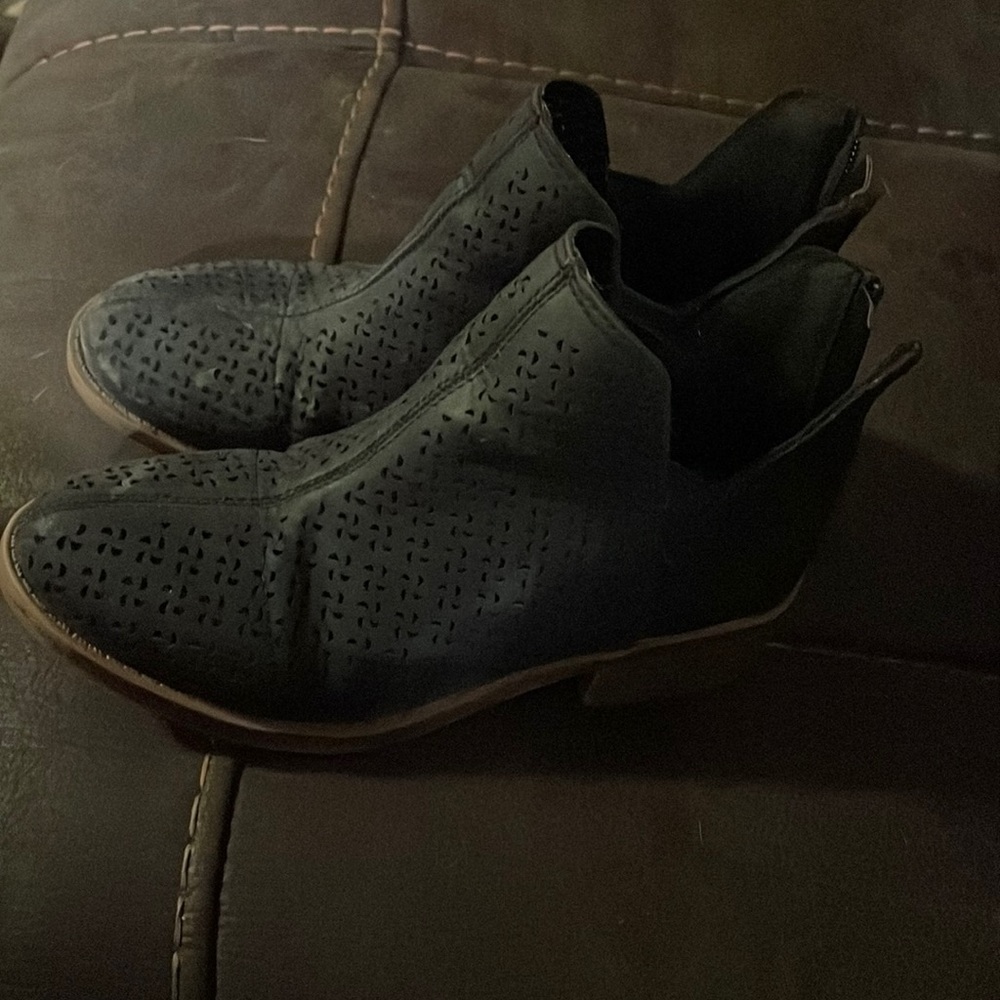 Girls black ankle boots